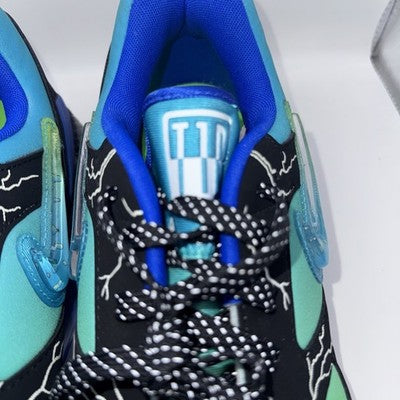 Size 13 - Nike Air Max 180 Doernbecher 2025
