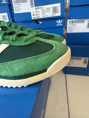 Size 6-adidas SL72 RS Collegiate Green Brand New !