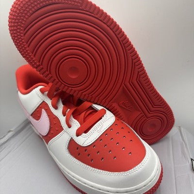 Air Force 1 Valentines 2025 Ladies Size 8 Brand New !
