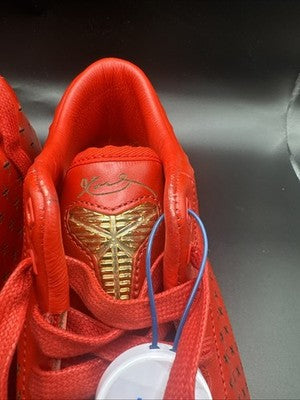 Kobe Liquid Gold “Reds” Men’s Size  11.5