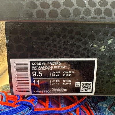 Kobe VIii “ What The “ Brand New Mens Size 9.5