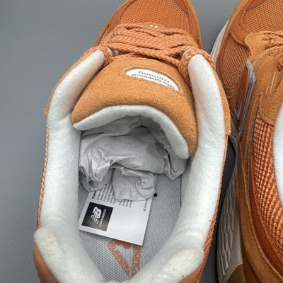 Size 10-- New Balance 2002R Copper Infield Clay