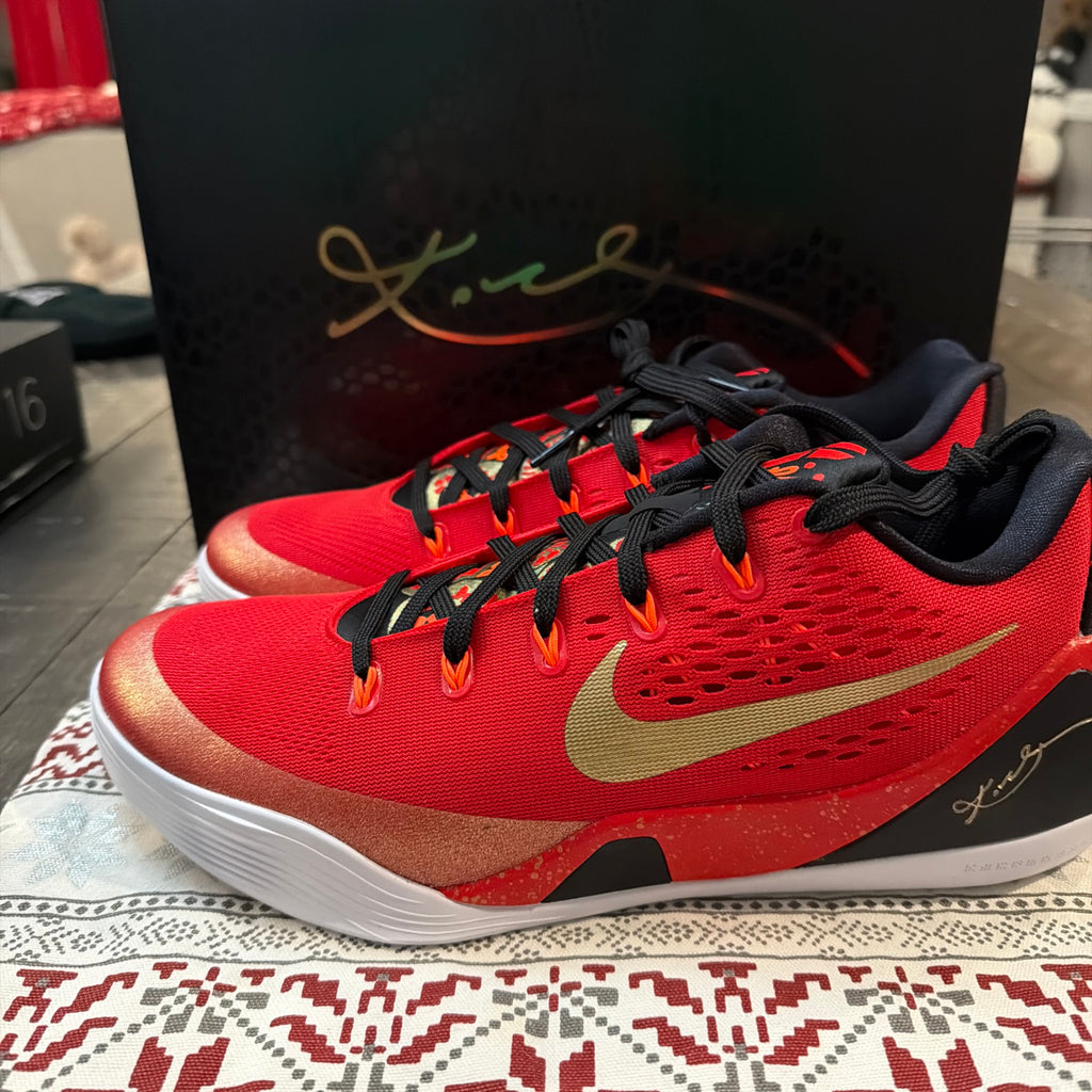Kobe IX EM PROTRO MENS SIZE 11 BRAND NEW!