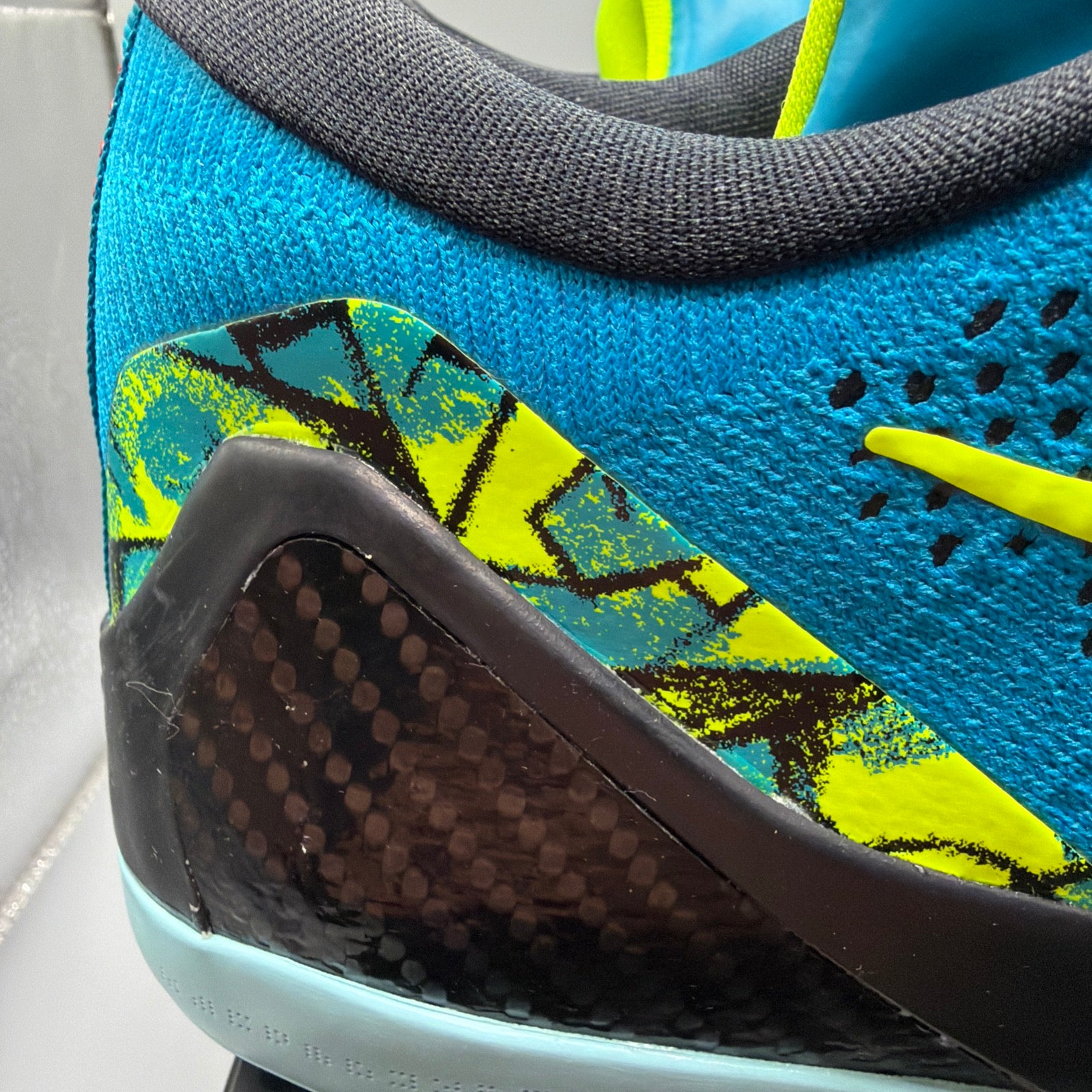Kobe 9 Elite Protro low "Perspective" Men's size 10
