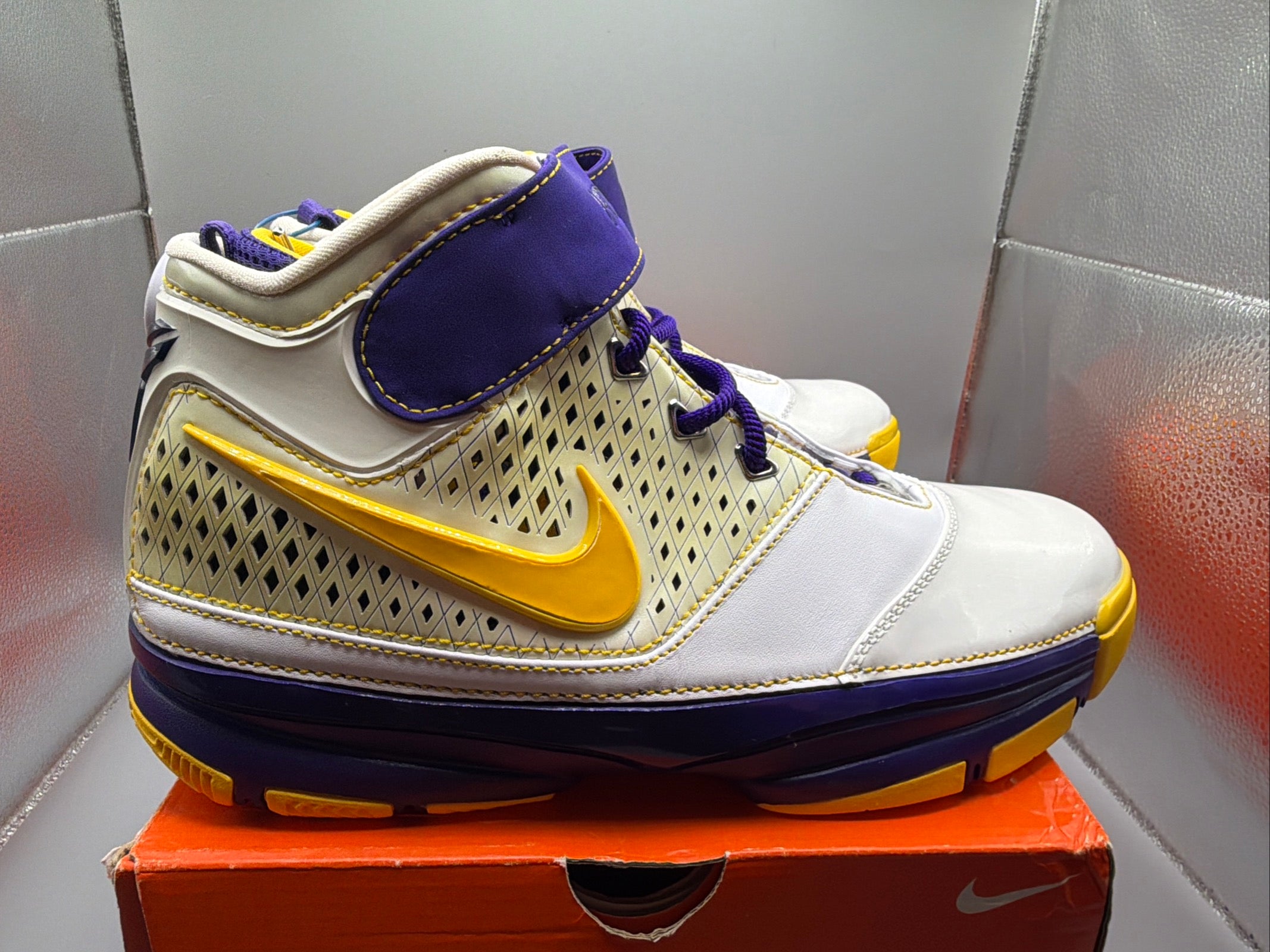 ZOOM KOBE 2 BLACK MAMBA 2008 MVP MENS SIZE 9 BRAND NEW!