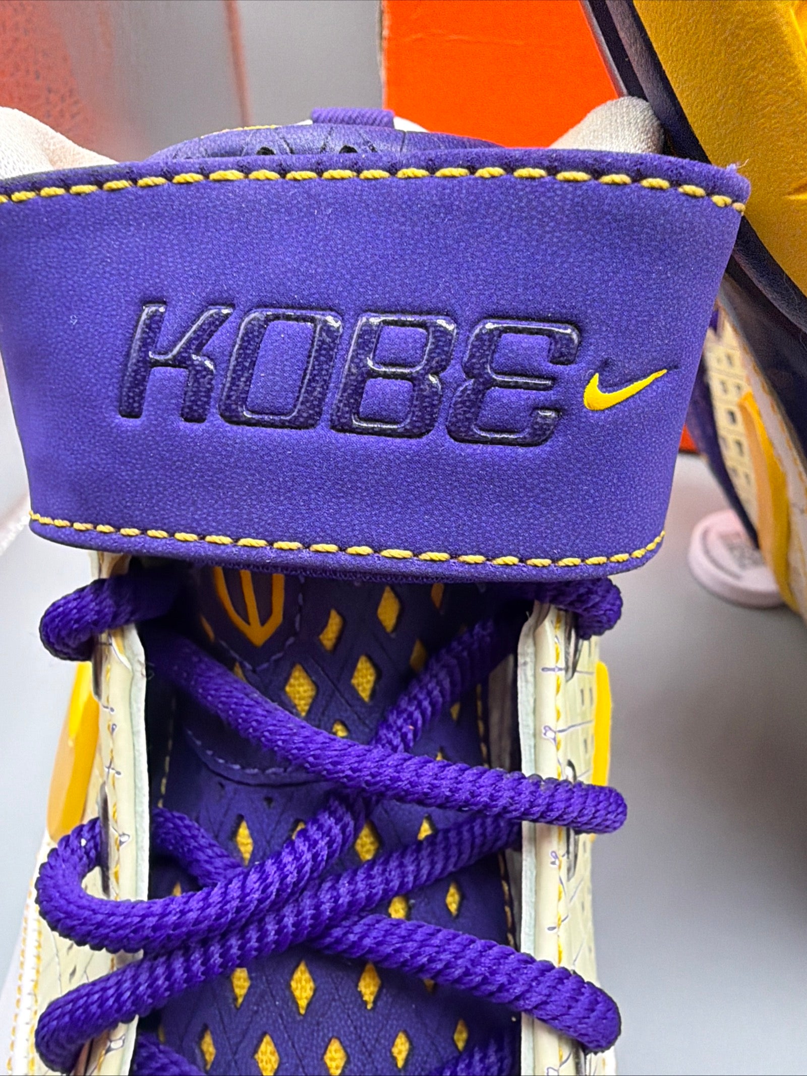 ZOOM KOBE 2 BLACK MAMBA 2008 MVP MENS SIZE 9 BRAND NEW!