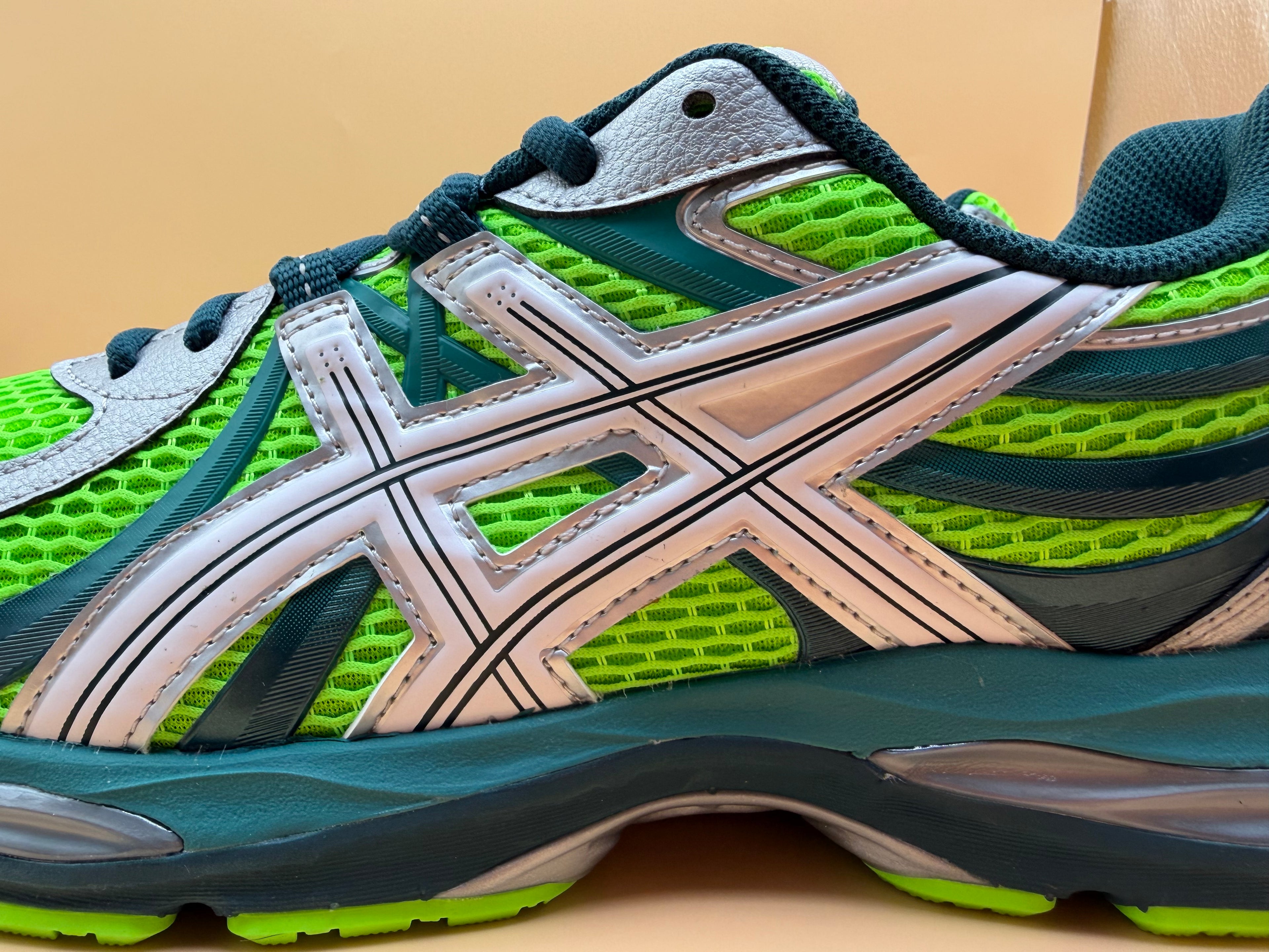 Asics Gel Sekiran green gecko Mens Brand new!!