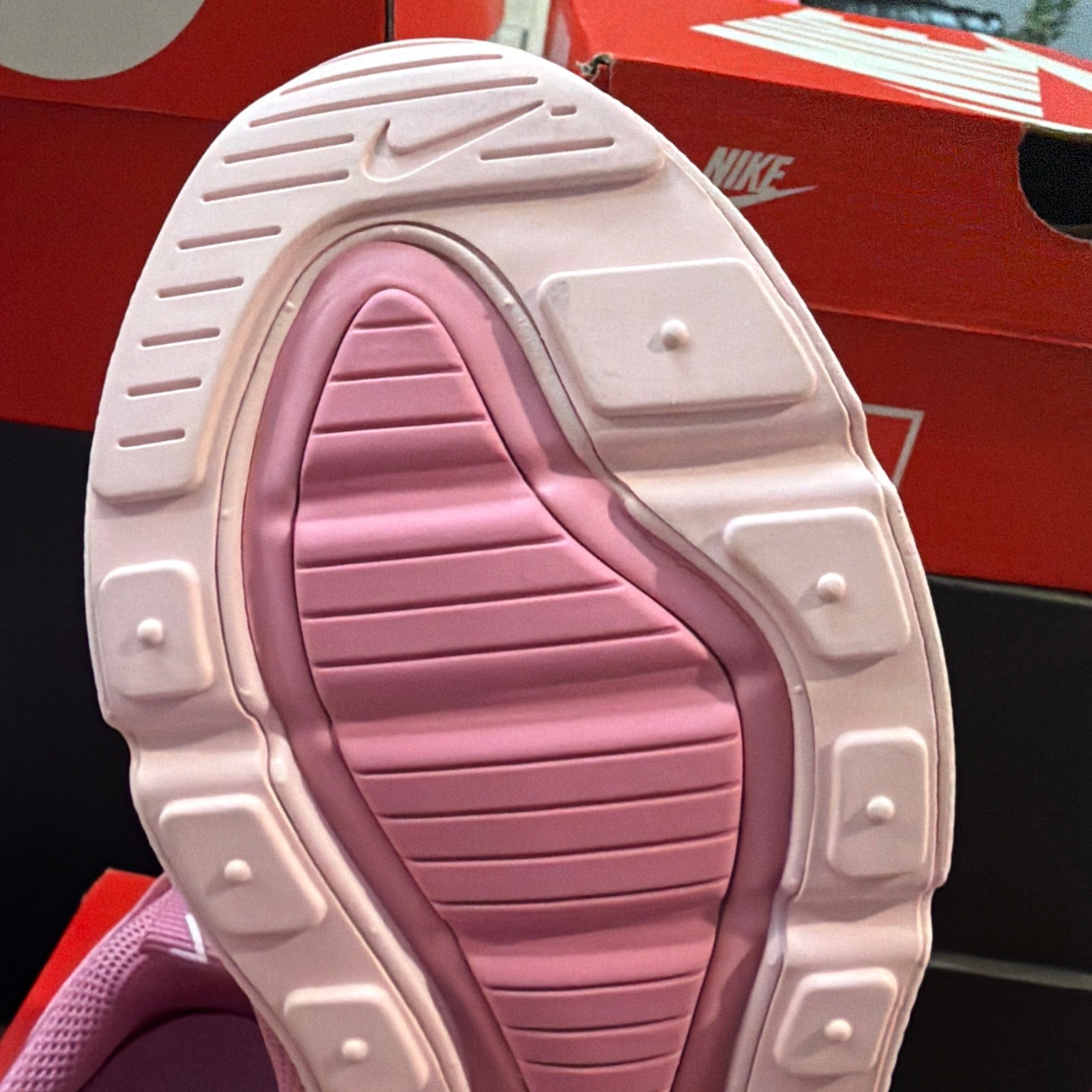 Air Max 270 BG pink