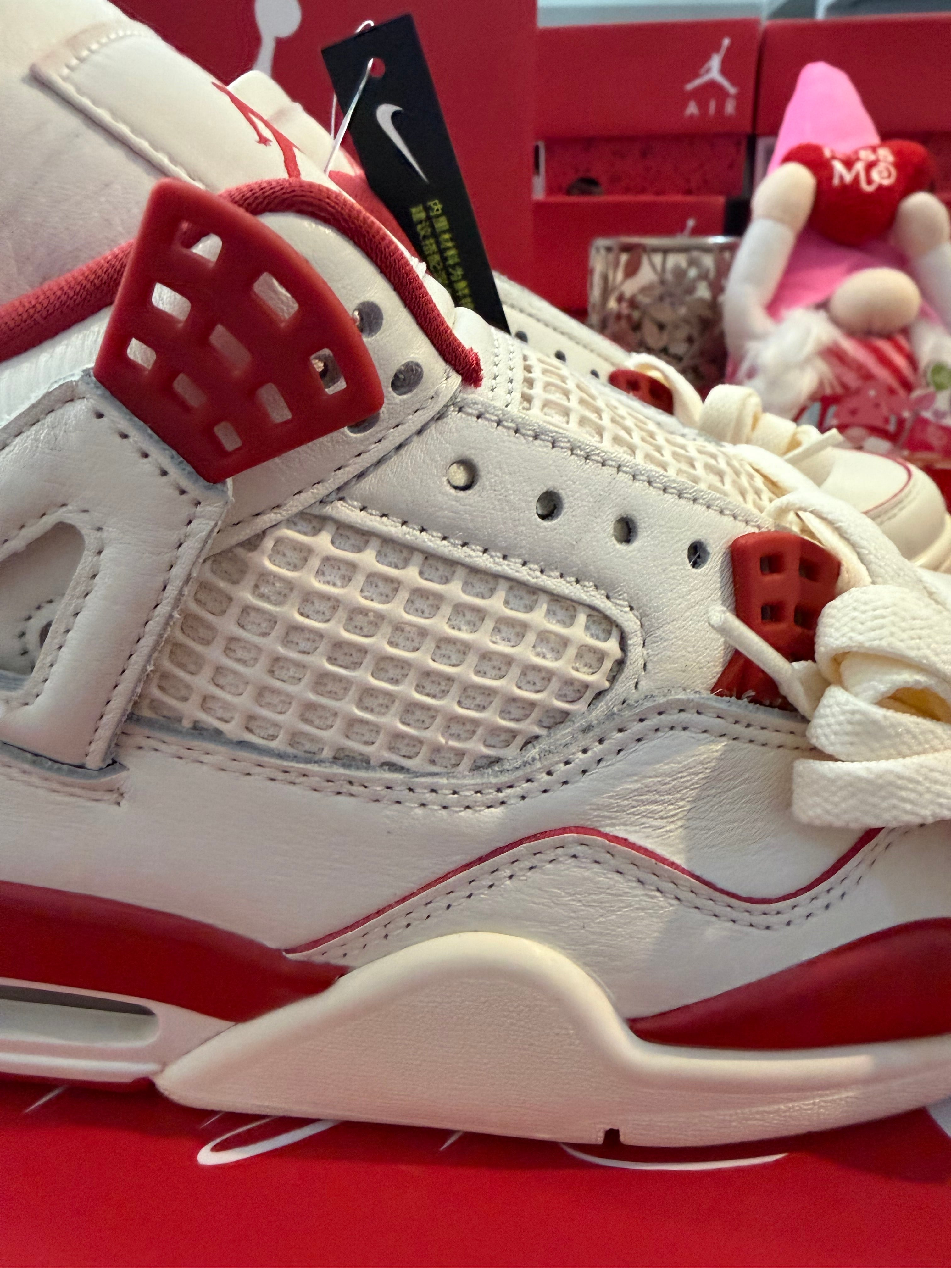 JORDAN 4 "VALENTINES DAY" BRAND NEW!