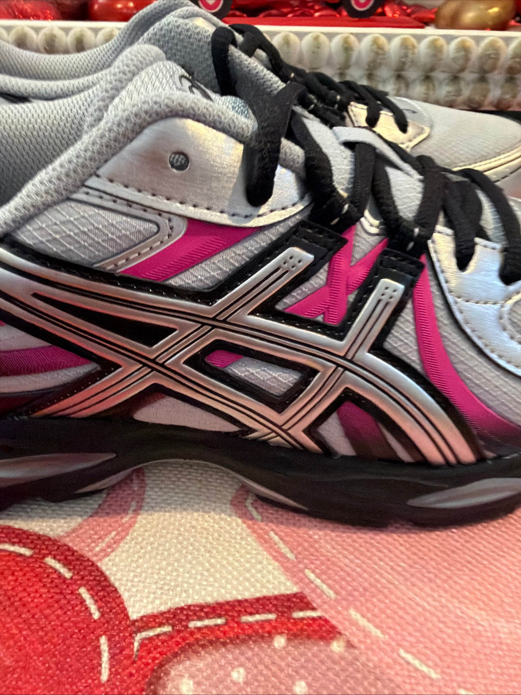 Asics Gel Sekiran Mens shoe Rare color way!