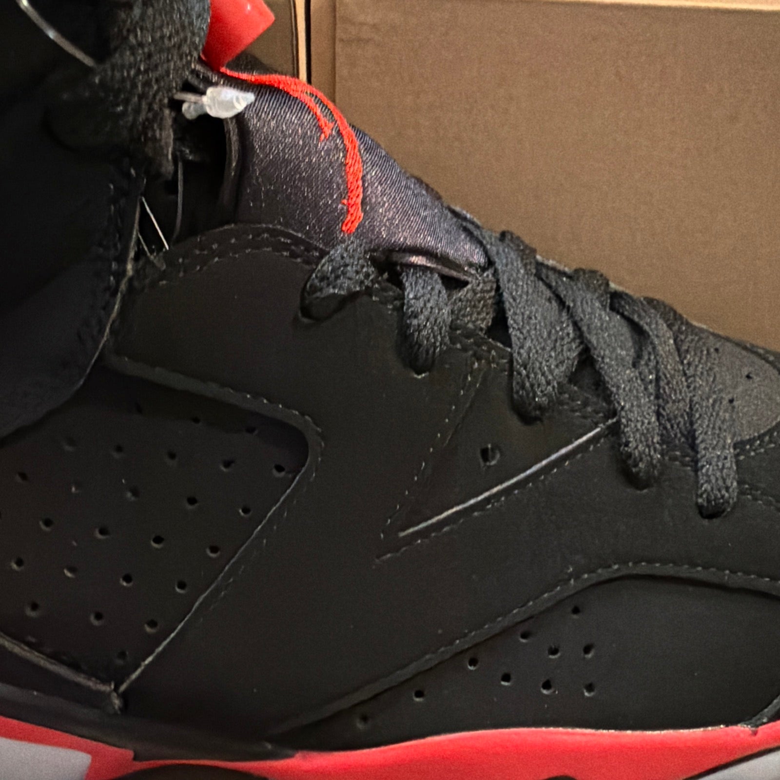 Air Jordan 6 Retro "Reverse Infrared"