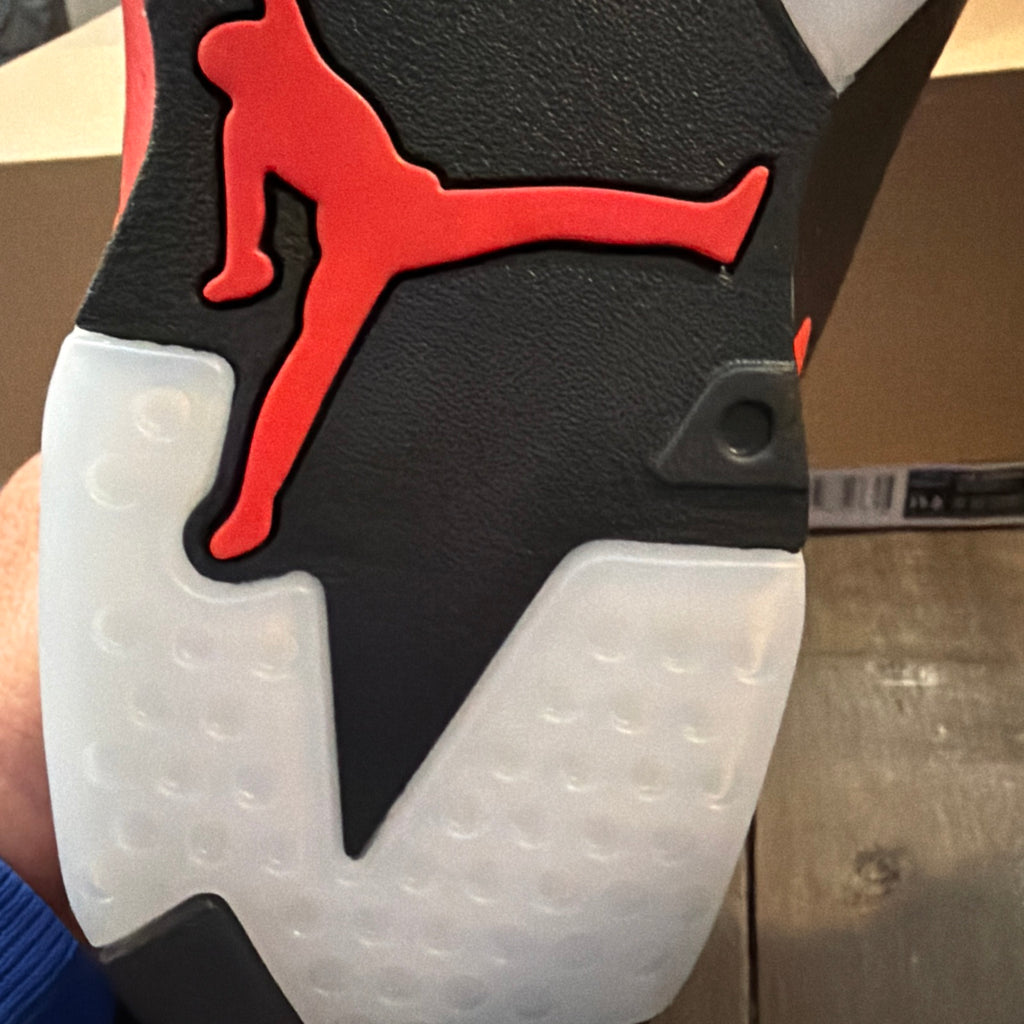 Air Jordan 6 Retro "Reverse Infrared"